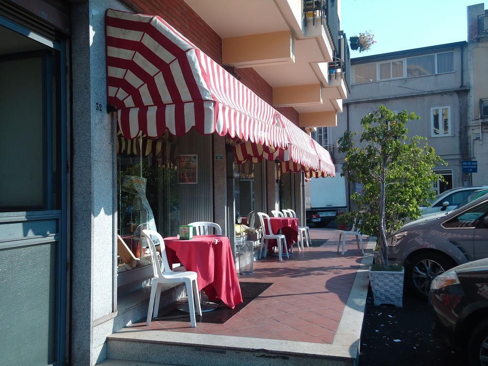 Hotel Ristorante Mommo Polistena Bagian luar foto