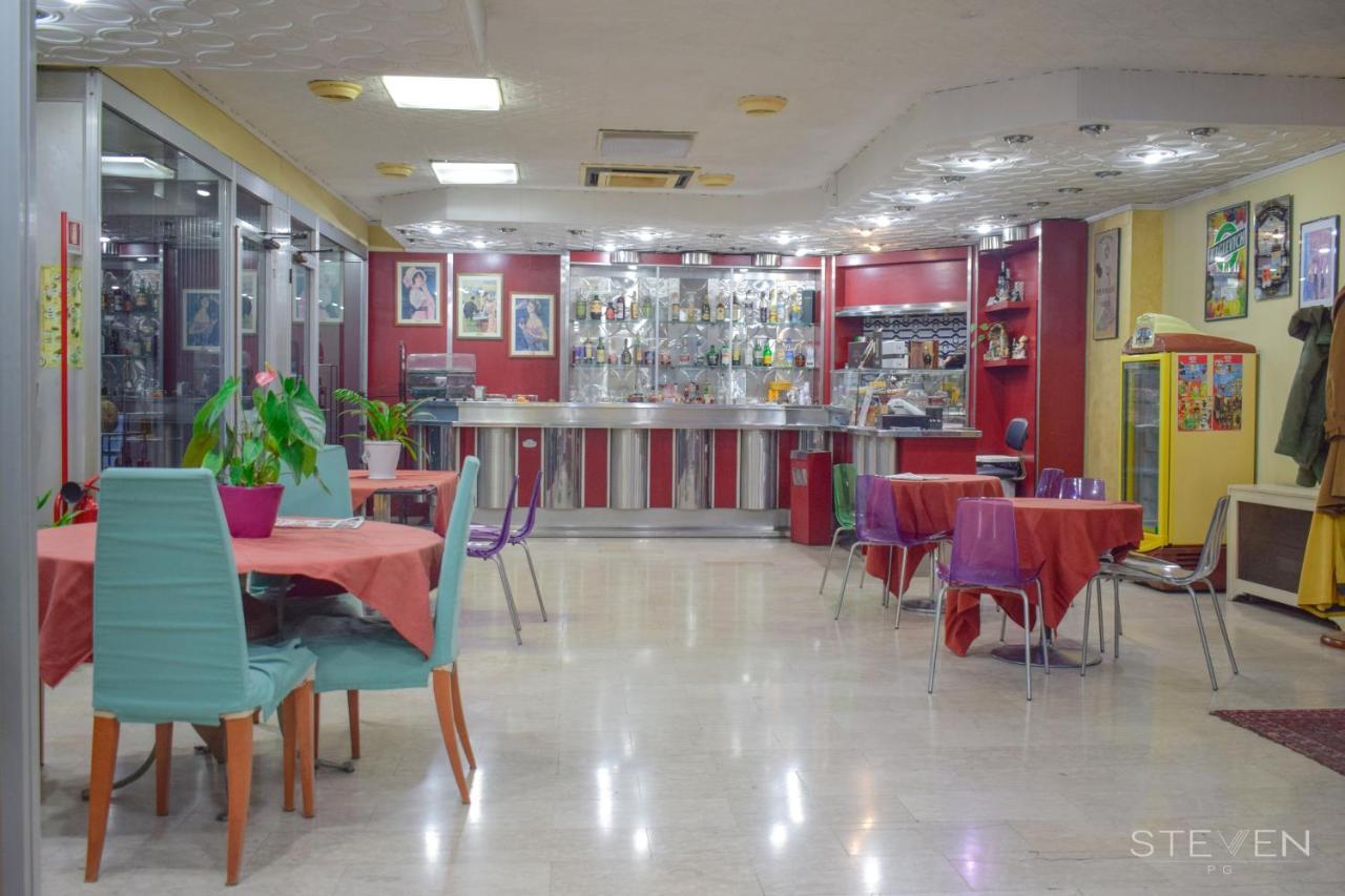 Hotel Ristorante Mommo Polistena Bagian luar foto
