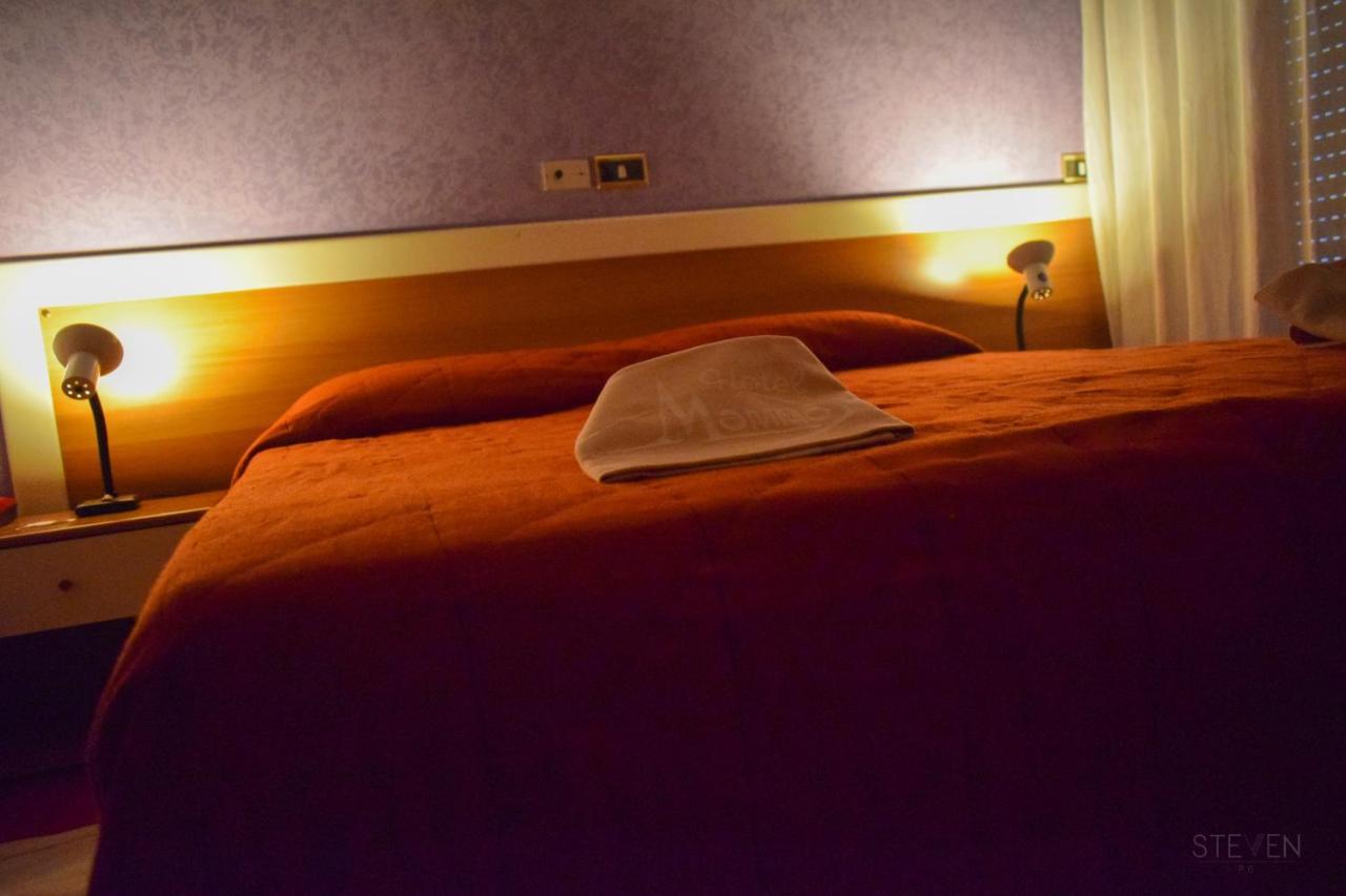 Hotel Ristorante Mommo Polistena Bagian luar foto